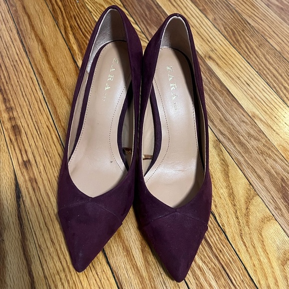 Zara Suede Pumps - Burgundy - Picture 4 of 10